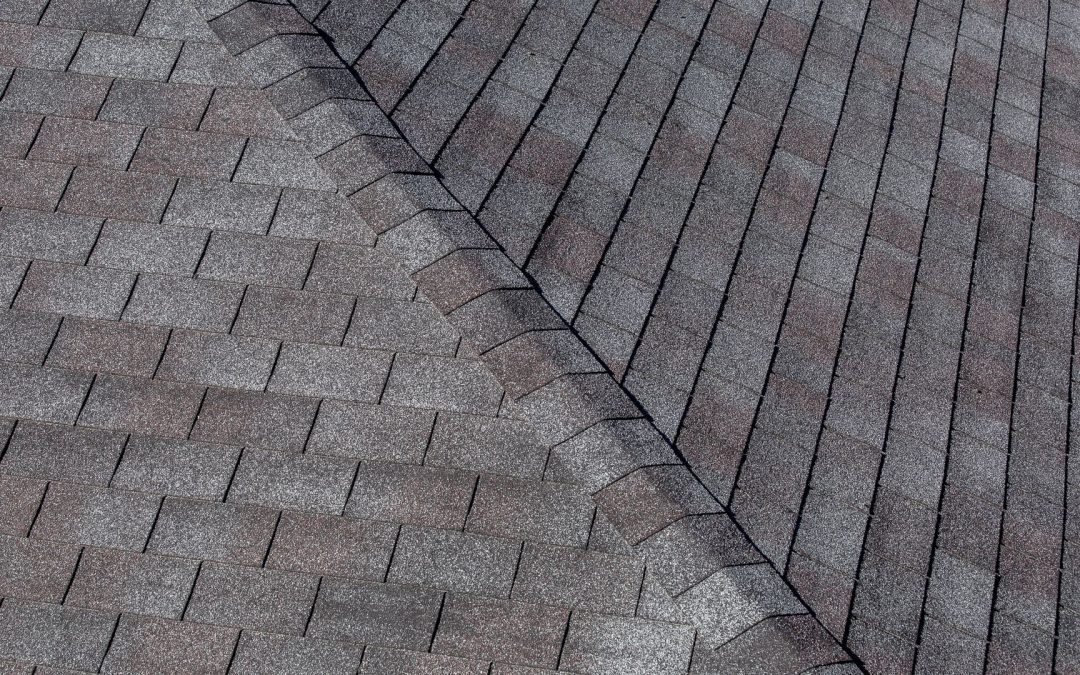 An In-Depth Analysis of the Benefits and Drawbacks of Asphalt Roofing
